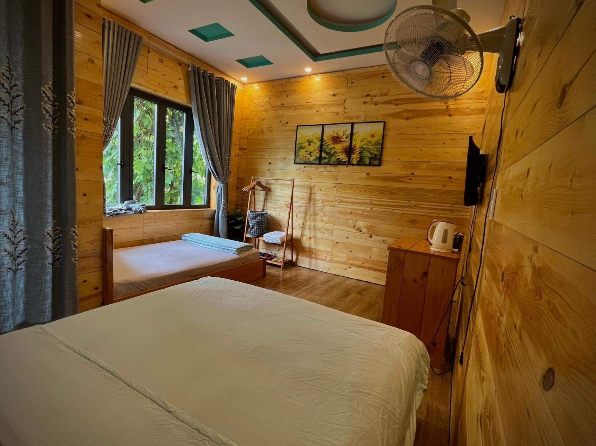 Little Home Homestay Chi Khu Co Ong Exterior photo